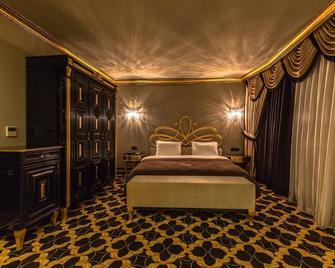 Yilmazoglu Park Hotel - Gaziantep - Bedroom