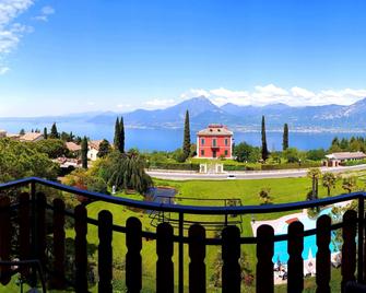 Hotel Diana - San Zeno di Montagna - Balkon