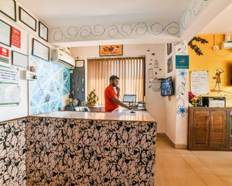 Dewa Goa Hotel Near Dabolim Airport - Panaji - Recepción