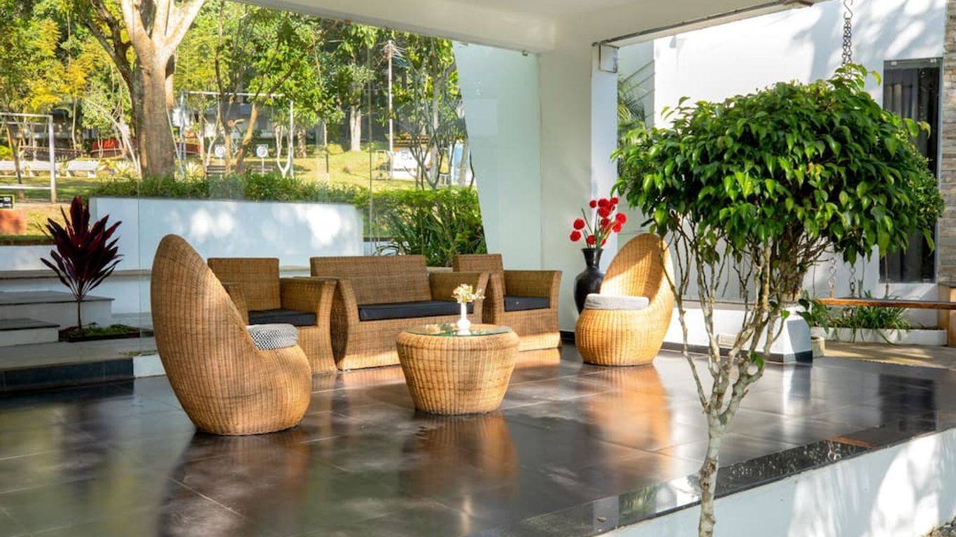 Thapovan Resort By Z Vacations