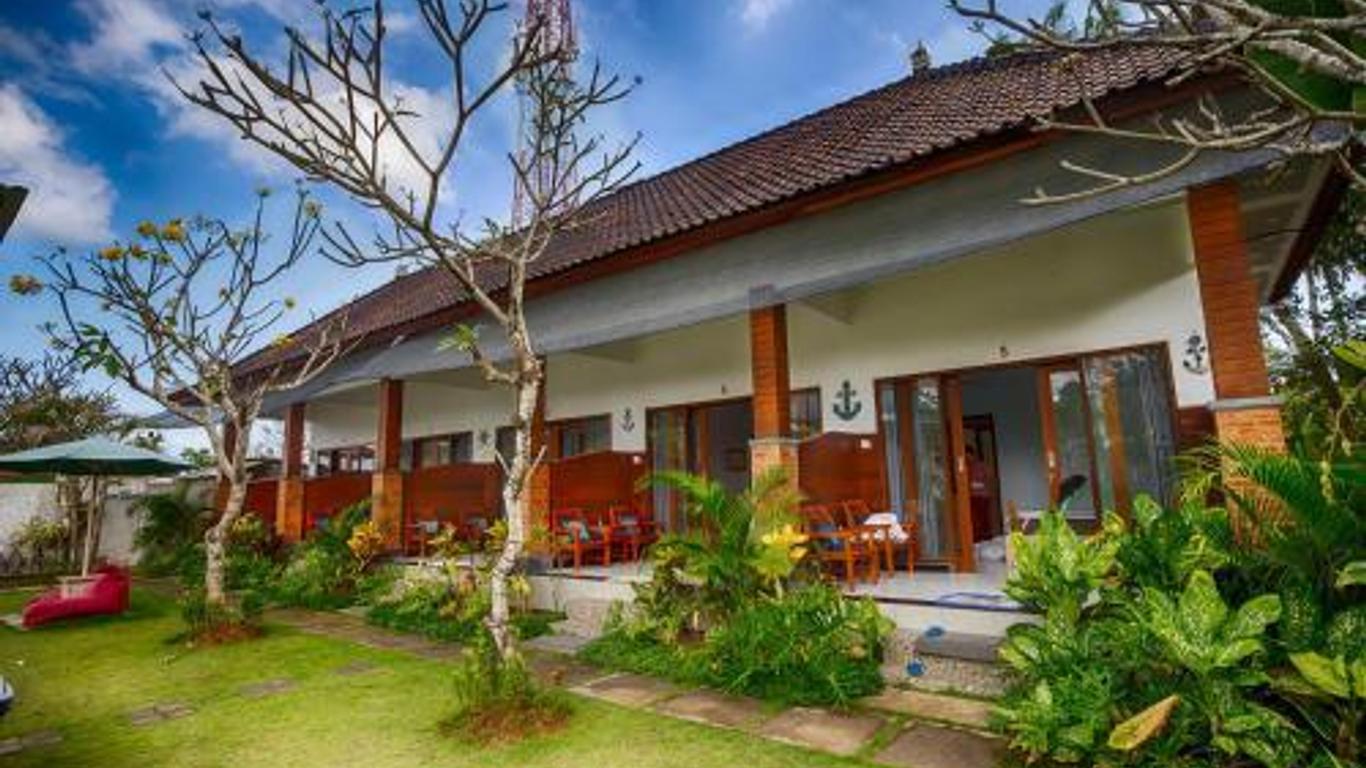 Taju Guest House