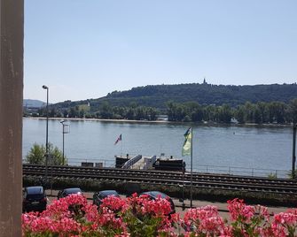 Hotel Krone Rüdesheim - Rüdesheim am Rhein
