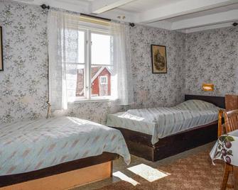 3 Bedroom Beautiful Home In Ronneby - Ronneby