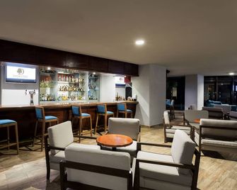 DoubleTree by Hilton Hotel Veracruz - Veracruz Llave - Bar