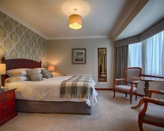 ستراثبورن هوتل إنفيروري باي كومباس هوسبيتاليتي - إينفروري - غرفة نوم