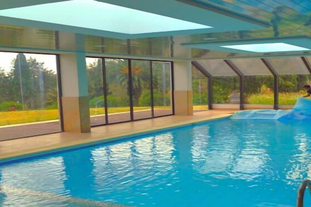 Quito Airport Suites Hotel