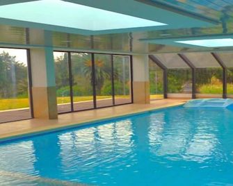 Quito Airport Suites Hotel - Tababela - Pool