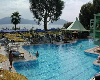 Flamingo - Marmaris - Piscina