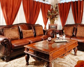 The Branson Hotel - Branson - Lounge