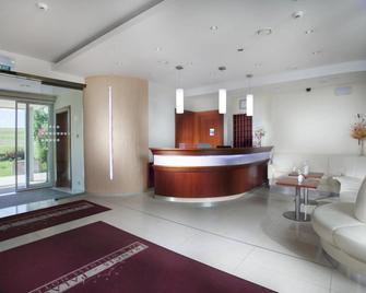 Francis Palace - Františkovy Lázně - Front desk