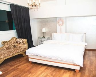 סי אנד סאן - אשדוד