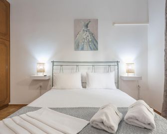 Athens Bright Suite by CloudKeys - Atenas
