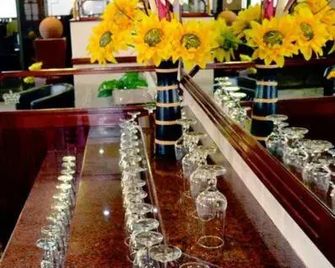Crown Hotel - Ladysmith - Bar