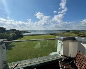 Your Coastal Paradise Awaits - Galway - Balcon