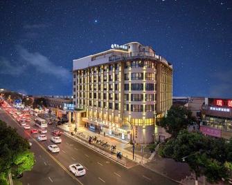 Wenzhou Ruixing Hotel (Lucheng Songtai Plaza) - Wenzhou - Building