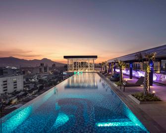 Mercure Bandung City Centre - Bandung - Kolam