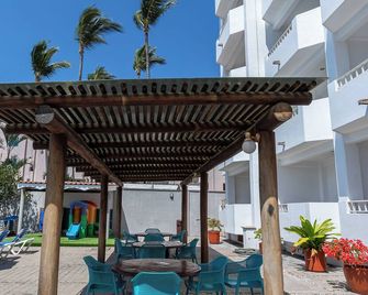 Torre Blanca Suites - Rincon de Guayabitos