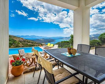 Villa Thea located in unique area with view to Spinalonga and private pool - Elounda - Balcony