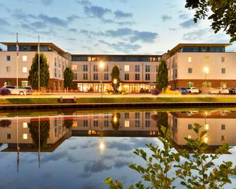 Best Western Plus Hotel Papenburg - Papenburg - Edifício