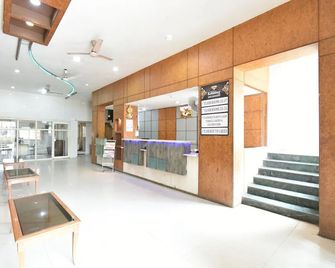 Hotel Kohinoor Plaza - Aurangabad - Recepción