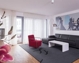 Grimm's Berlin Mitte - Berliini - Olohuone