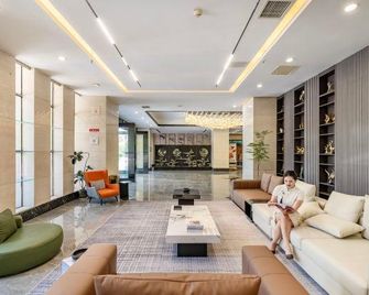 Intime Hotel (Panzhihua College Wanda Plaza) - Panzhihua - Lobby