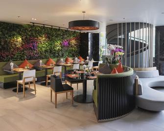 Zazz Urban Ho Chi Minh Hotel - Ho Chi Minh City - Restaurant