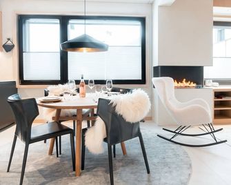 Yeti Apartment - Andermatt - Essbereich