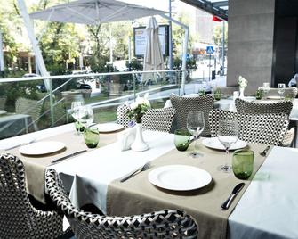 Mercure Almaty City Center - Almaty - Restaurant