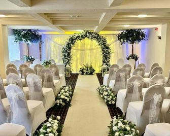 Hotel Wrexham - Wrexham - Banquet hall