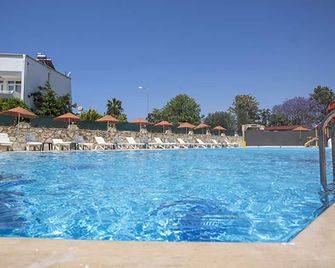 Mysea Hotels Incekum - Avsallar - Zwembad