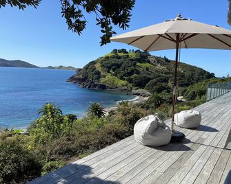 Mawhiti Beach House - access 2 of NZ's most stunning beaches/Kauri Cliffs - Matauri Bay - Balkon