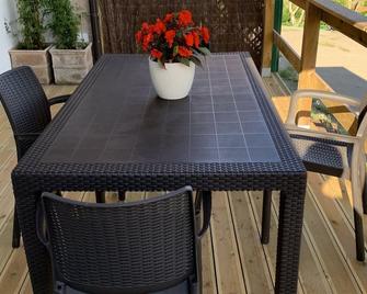 Apartamentos Las Garzas de Oyambre - San Vicente de la Barquera - Patio