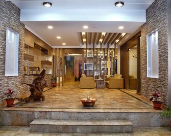 Pataleban Vineyard Resort - Kathmandu - Lobby