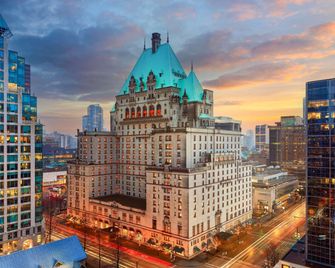 Fairmont Hotel Vancouver - Vancouver - Outdoors view