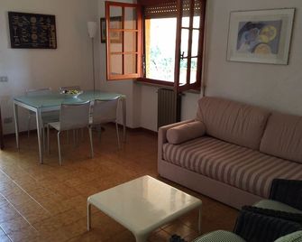 La Sughera-Castiglione Della Pescaia - Castiglione della Pescaia - Sala de estar