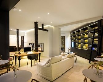 Hotel Altiplanico Bellas Artes - ซานติอาโก - ห้องนั่งเล่น