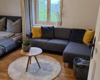 Ferienwohnung Tostner Burgblick - 펠트키르흐 - 거실