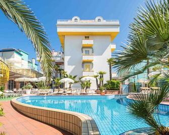 Park Hotel Pineta - Caorle - Pool