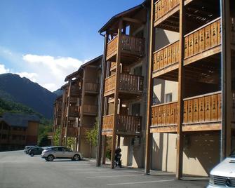 T3 apartment in quiet residence, in Ax les Thermes - Ax-Les-Thermes - Bâtiment