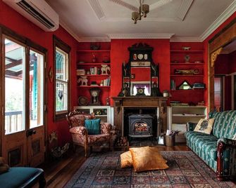 Margate - character house with mountain views - Warburton - Sala de estar