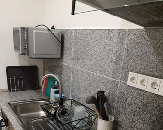 Gottwaldhaus-Freiberg-Ferienwohnung - Freiberg - Kitchen
