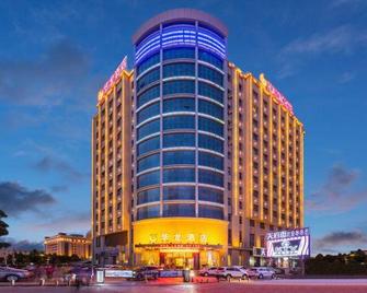 Hualong Hotel - Aksu - Edificio