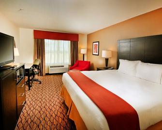 Holiday Inn Express Hotel and Suites Pearsall, an IHG Hotel - Pearsall - Bedroom