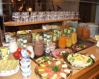 Hotel Horizont - Neubrandenburg - Buffet
