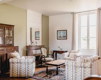 Magnifique Gite en Pleine Nature - Vouhé - Living room