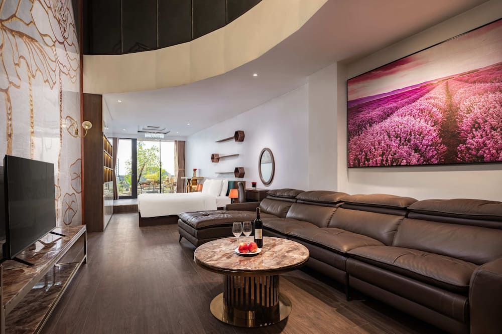 Moonlight Tay Ho - האנוי - טרקלין