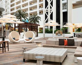 Renaissance Orlando at SeaWorld - אורלנדו - פטיו