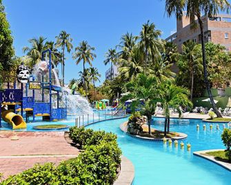 فندق ماتسوبارا أكوا بارك - ماسيو - حوض السباحة