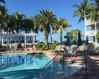 Two-Bedroom Townhouse Overlooking The Harbor. only Available Nov. 9 - Nov 16 - Key West - Pool